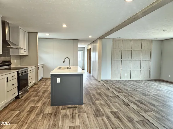 1240 Bloomery Rd, Bailey, NC 27807