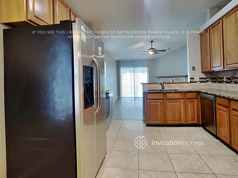 1623 Canopy Oaks Dr — Photo 8