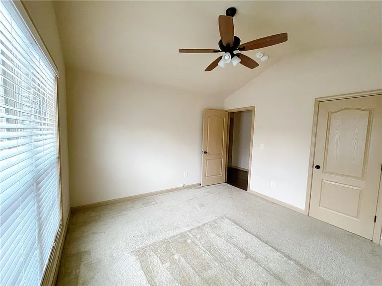 1821 Bridle Rd — Photo 8