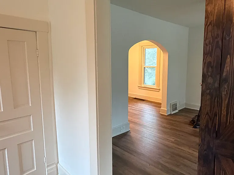 652 N Oak St #1 — Photo 13