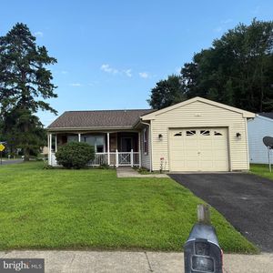 1 Dorchester Dr, Southampton, NJ, 08088