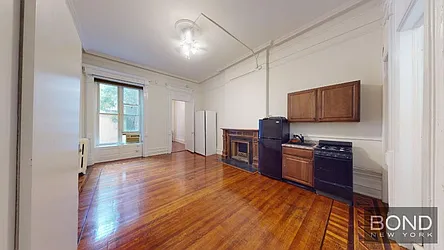 Rented by Bond New York