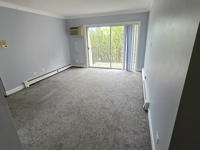 1459 N Winslowe Dr #301 — Photo 1