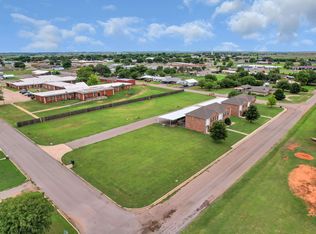 1501 Wade St, Sayre, OK 73662