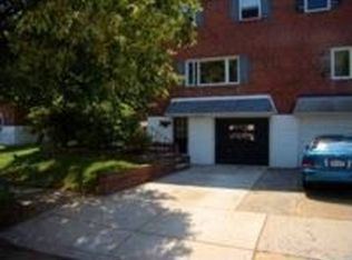 11211 Halstead St, Philadelphia, PA 19116