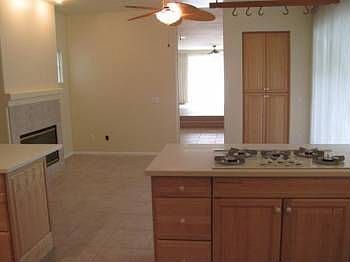 5th image of 602 N Pacific St Unit A