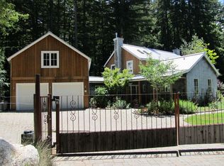 12 Comstock Ln, Santa Cruz, CA 95060