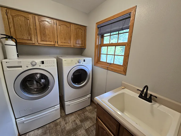 4710 Donald Dr — Photo 21