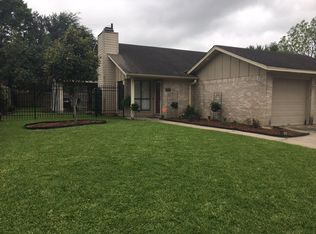 218 Kensington Dr, Victoria, TX 77901