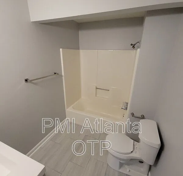 1782 Millview Dr — Photo 20