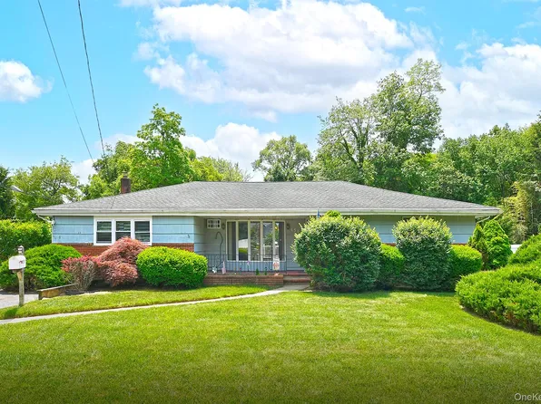 456 Old Farmingdale Road, West Babylon, NY 11704