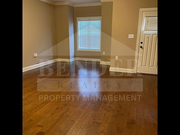 2nd image of 250 Ramsey St NE