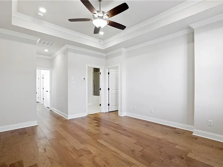 410 Townly Ct — Photo 16