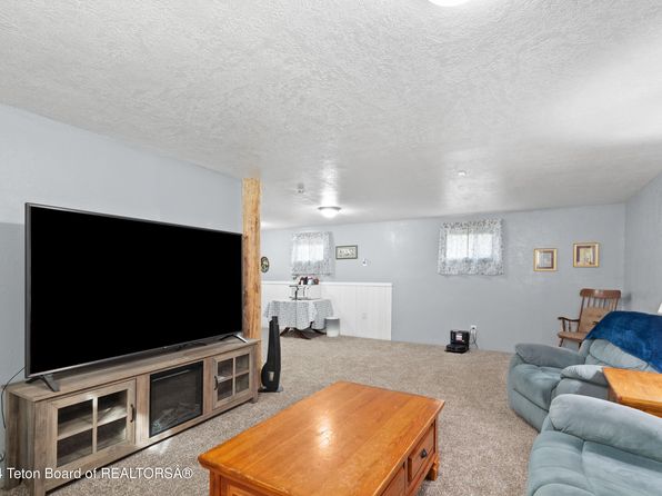441 S Grover Rd, Grover, WY 83122