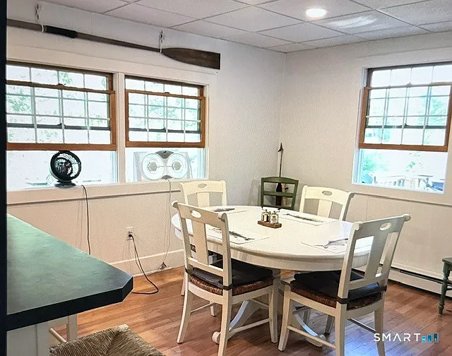 33 Maple St — Photo 3