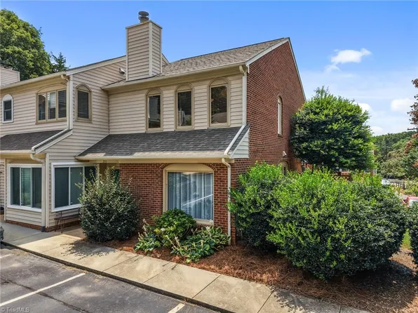200 Tanners Mill Ct, Winston Salem, NC 27101