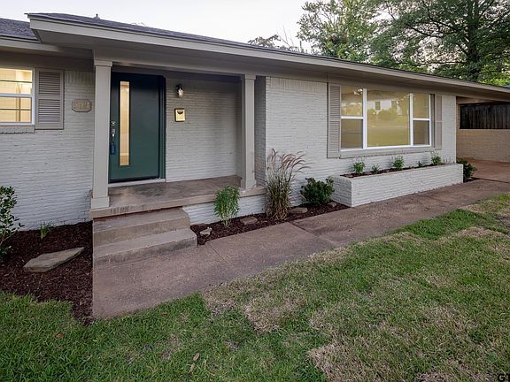 2nd image of 3011 Jan Ave