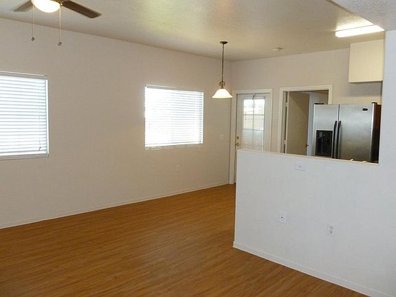 2nd image of 3400 Cabana Dr Unit 1016