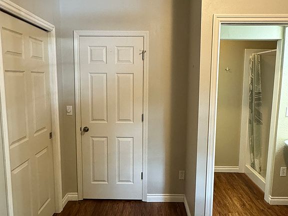 3rd image of 6077 NE Alder St #3