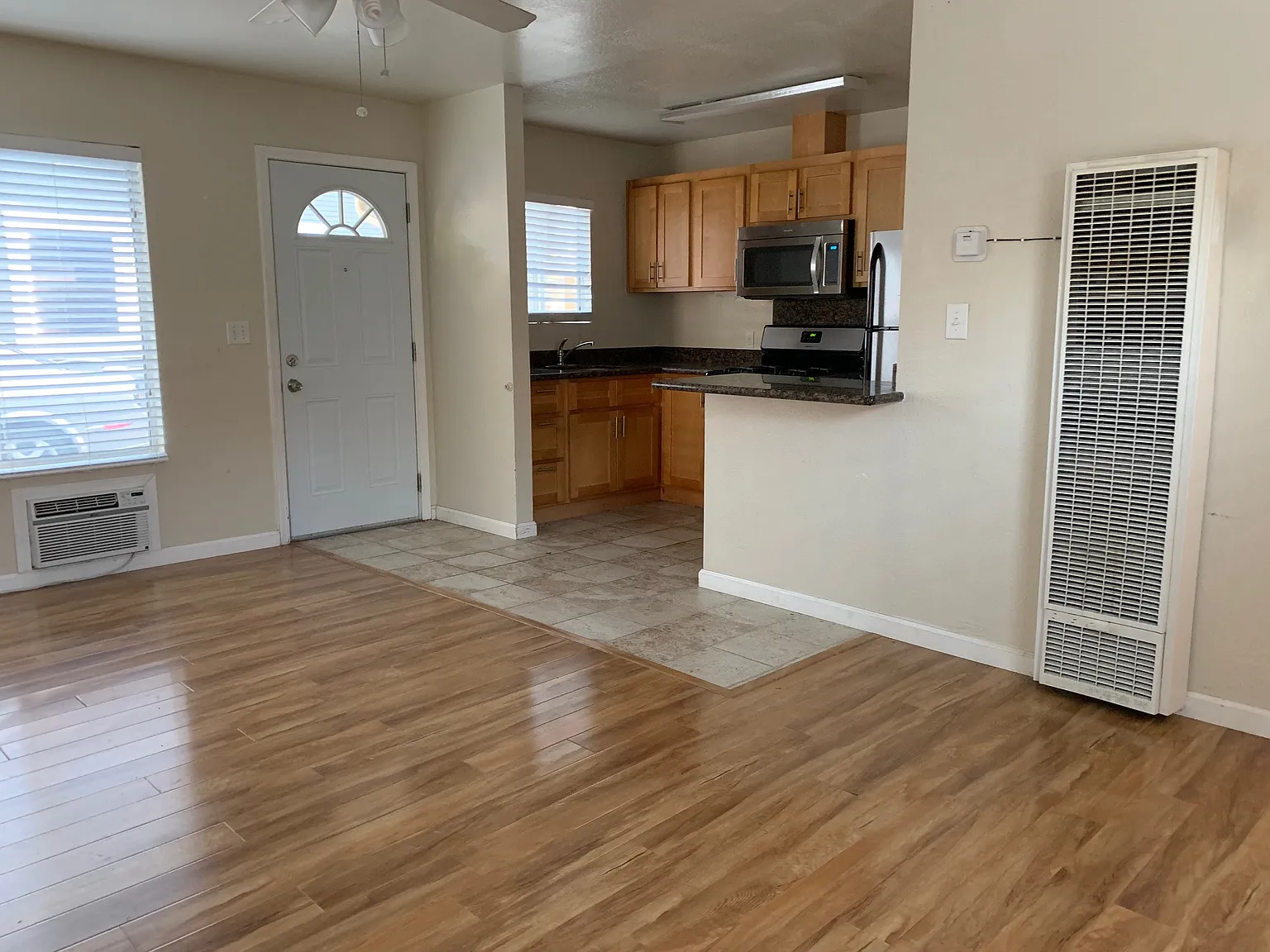 1 bed, 500 sqft, $2,350 — Photo 4