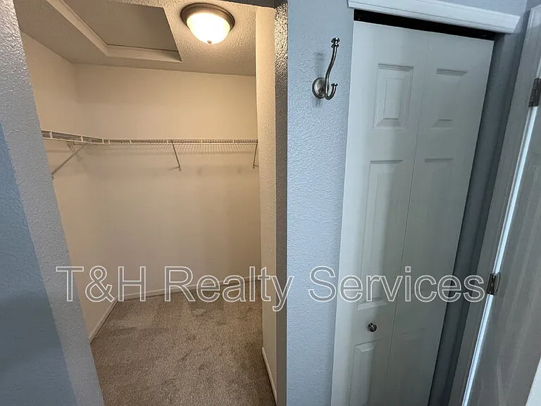 12675 Justice Xing — Photo 13