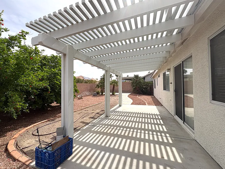 688 Pansy Pl — Photo 25
