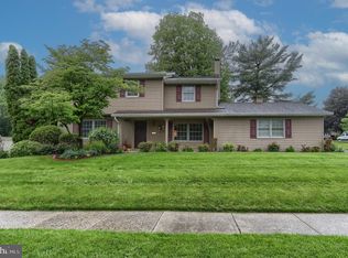 253 Indian Creek Dr, Mechanicsburg, PA 17050