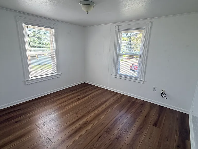 386 Lighthouse Rd — Photo 6