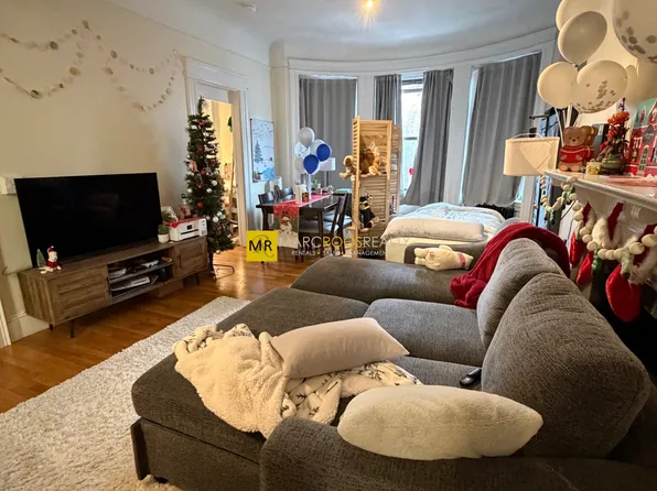 (undisclosed Address), Boston, MA 02215