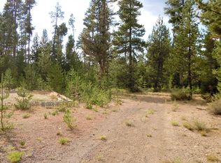 6 Cruikshank Dr, Crescent Lake, OR 97733