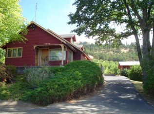 2440 Old Dalles Dr, Hood River, OR 97031