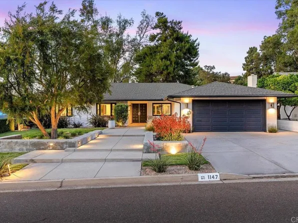 1147 San Pablo Dr, San Marcos, CA 92078