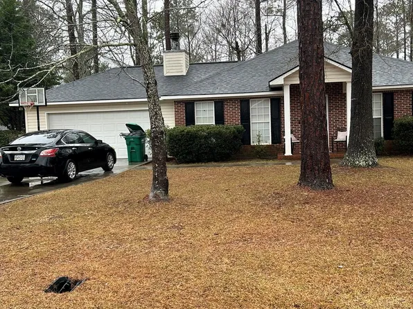 3610 Club Dr, Albany, GA 31721