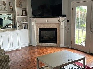 3rd image of 3711 Cross Way Court