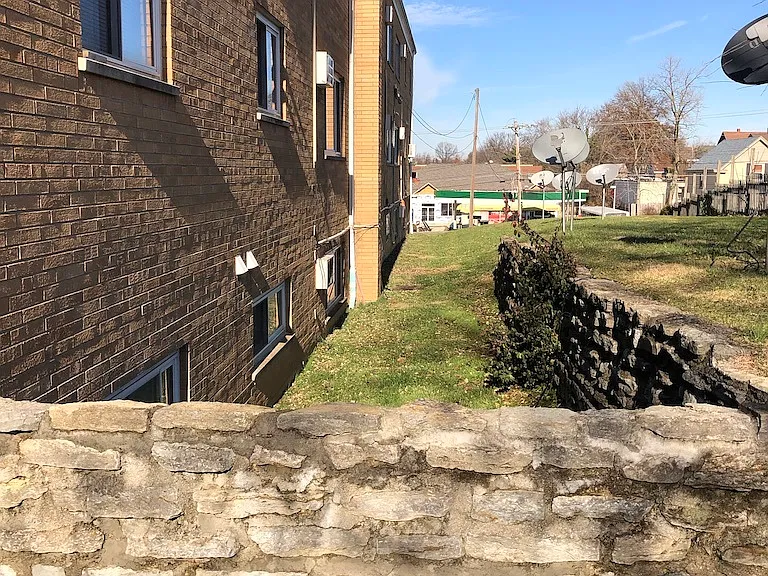 4163 Harrison Ave — Photo 2