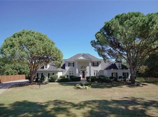 3438 Blueberry Ln, Grapevine, TX 76051