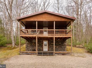 400 Bear Dr E, Oakland, MD 21550
