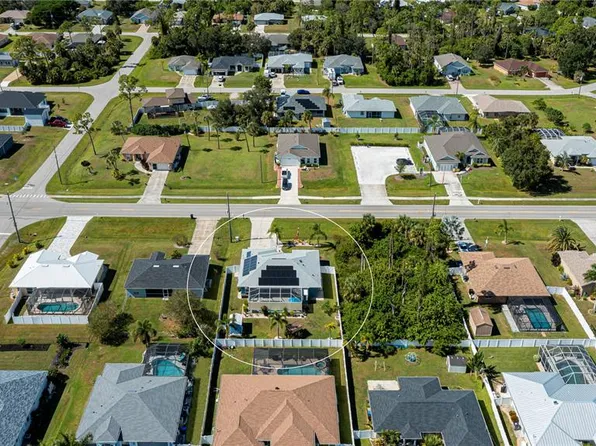 2142 S Chamberlain Blvd, North Port, FL 34286