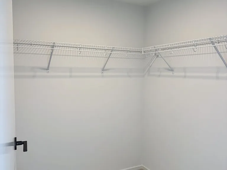333 Ward Ave #2905 — Photo 8