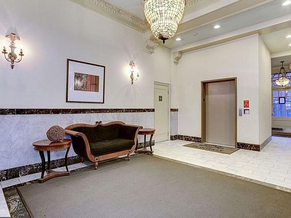 Lobby view from front door