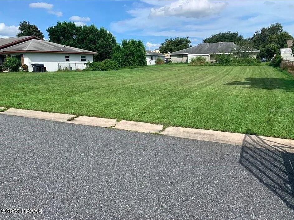 1st image of 85 & 95 W Towne Pl