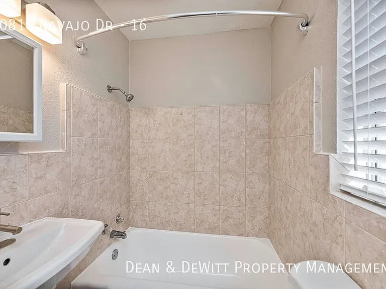10814 Navajo Dr #9 — Photo 6