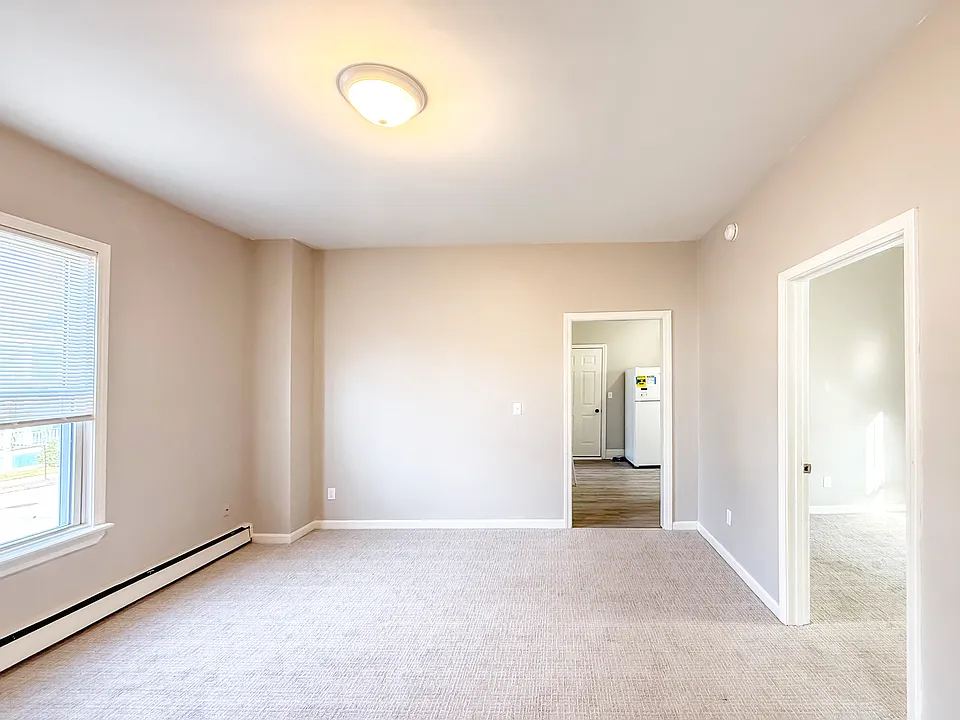Bed room / Office