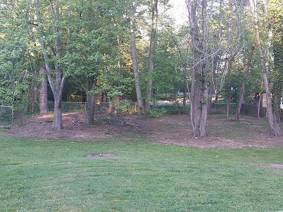 2nd image of 5605 NW Outer Dr