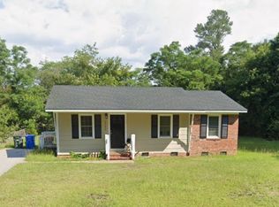 6486 Portsmouth Dr, Fayetteville, NC 28314