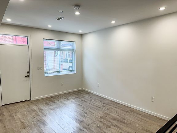 4th image of 1440A N Philip St