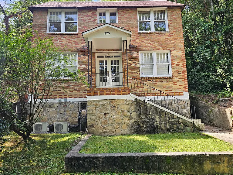 525 E Manning St #1 — Photo 9