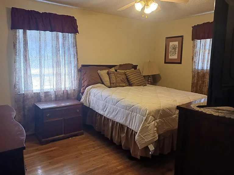 687 Riley Rd — Photo 6