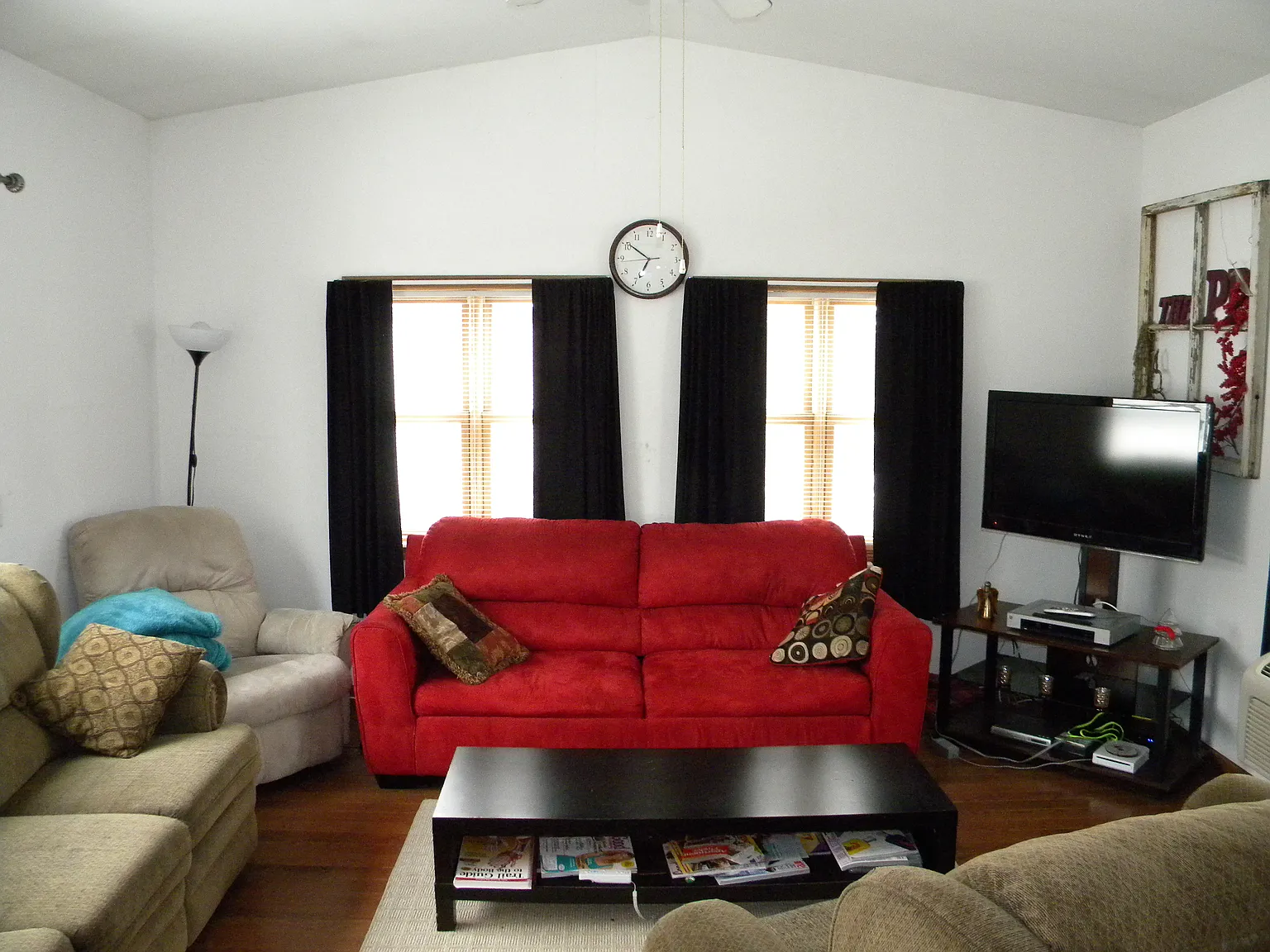 9 bed, $3,650 — Photo 4