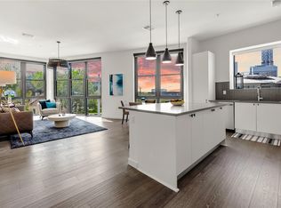 800 Embassy Dr APT 337, Austin, TX 78702